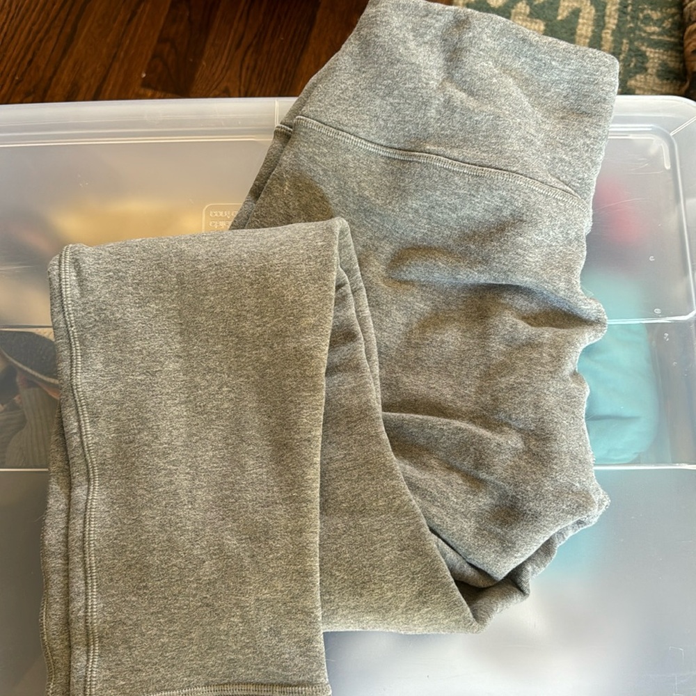 Lululemon Sweatpants leggings